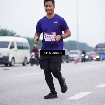 Runner Photo 7335635