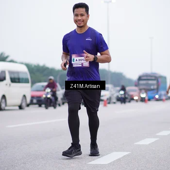 Runner Photo 7335643