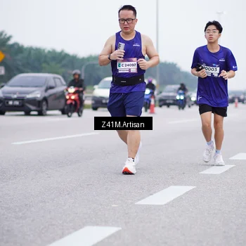 Runner Photo 7335678