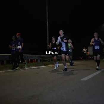 Runner Photo 7335695