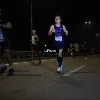 Runner Photo 7335710