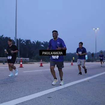 Runner Photo 7335720