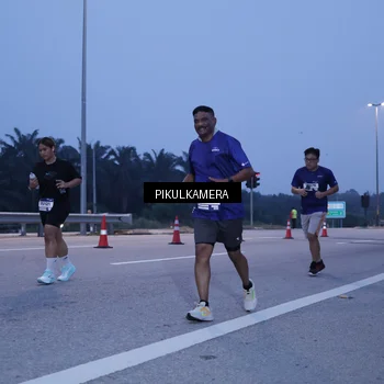 Runner Photo 7335727