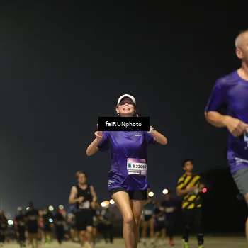 Runner Photo 7335774