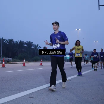 Runner Photo 7335786