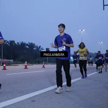Runner Photo 7335789