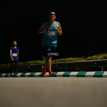 Runner Photo 7335845
