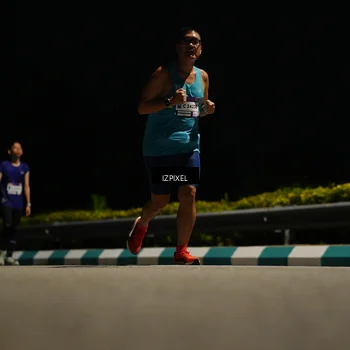 Runner Photo 7335884