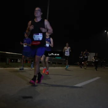 Runner Photo 7335894