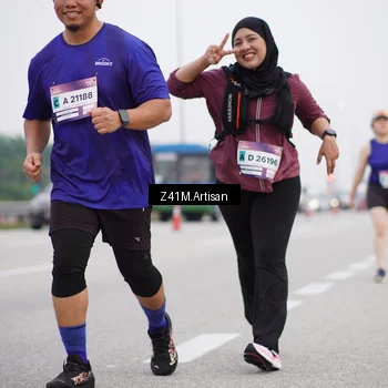 Runner Photo 7335904