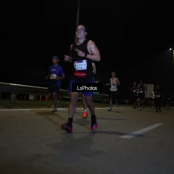 Runner Photo 7335912