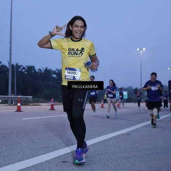 Runner Photo 7335915