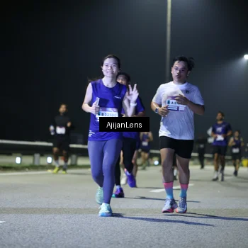 Runner Photo 7335919