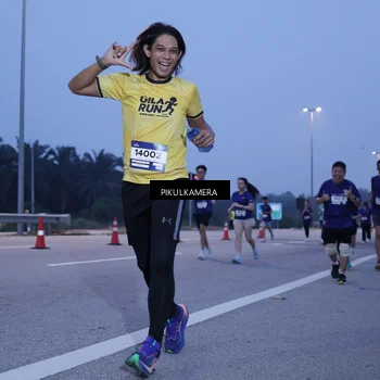 Runner Photo 7335930