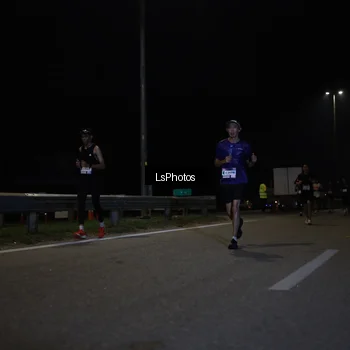 Runner Photo 7335971