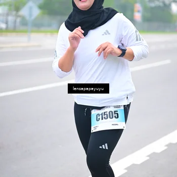 Runner Photo 7335974