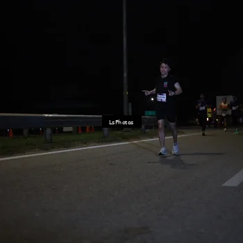 Runner Photo 7336036