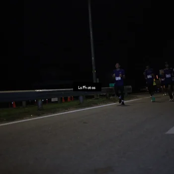 Runner Photo 7336059