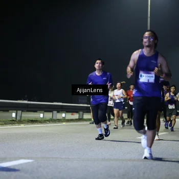 Runner Photo 7336119