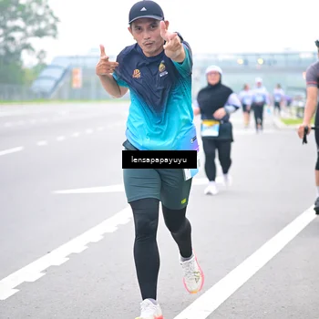 Runner Photo 7336155