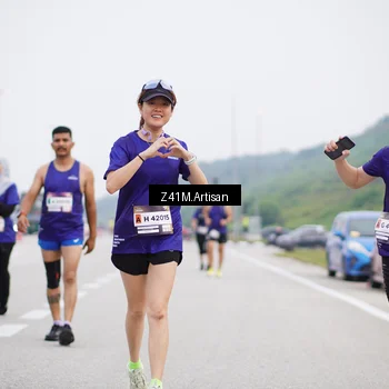 Runner Photo 7336168