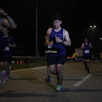 Runner Photo 7336192