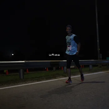 Runner Photo 7336210