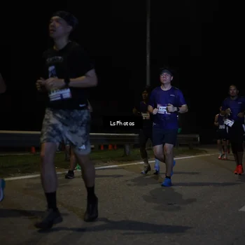 Runner Photo 7336266