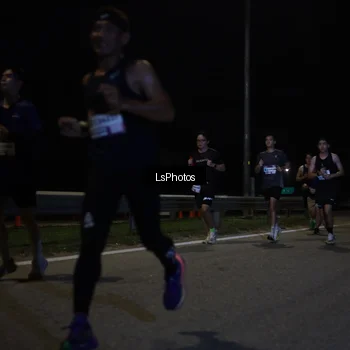 Runner Photo 7336275