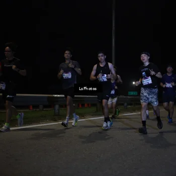 Runner Photo 7336281