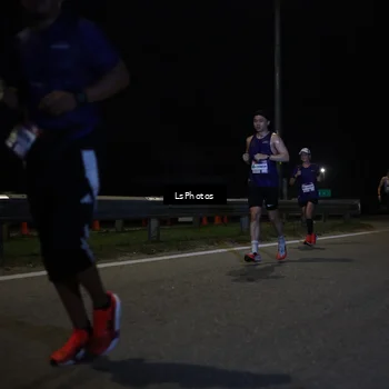 Runner Photo 7336328