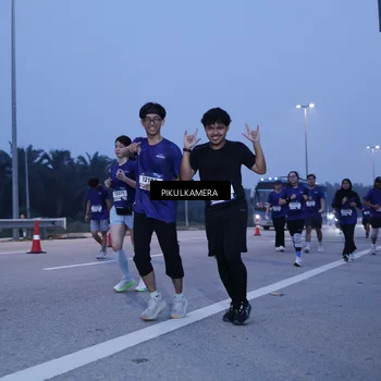 Runner Photo 7336332