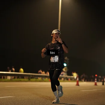 Runner Photo 7336395