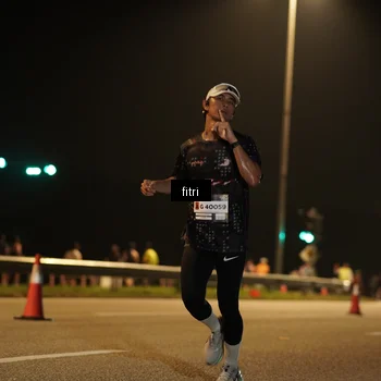 Runner Photo 7336397