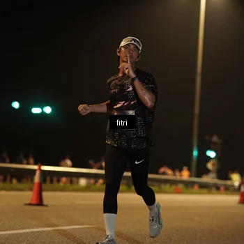 Runner Photo 7336403