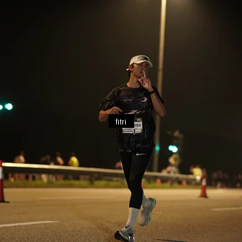 Runner Photo 7336451