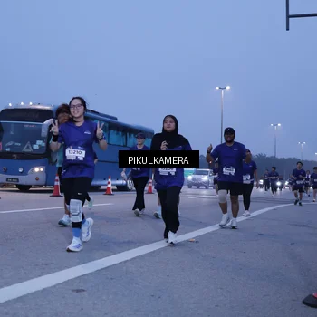 Runner Photo 7336458
