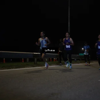 Runner Photo 7336466