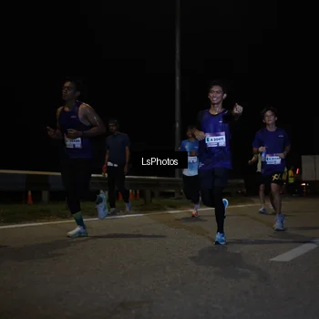 Runner Photo 7336520