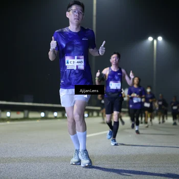 Runner Photo 7336542