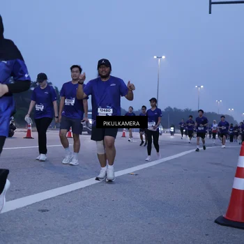 Runner Photo 7336581
