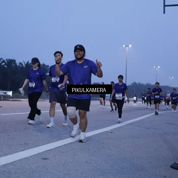 Runner Photo 7336601