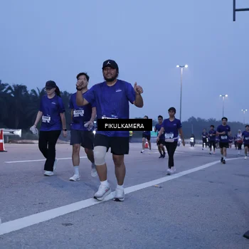 Runner Photo 7336620