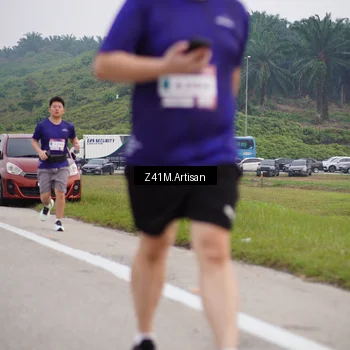 Runner Photo 7336653