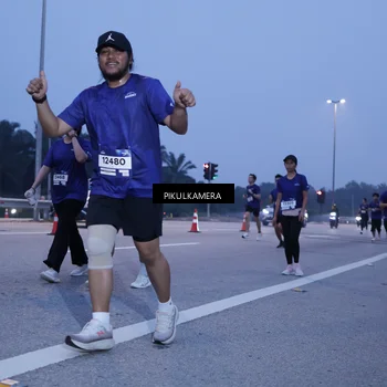 Runner Photo 7336674