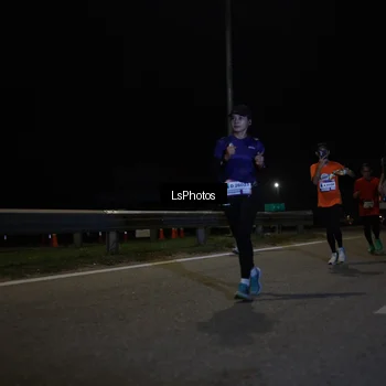 Runner Photo 7336687