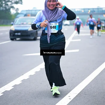 Runner Photo 7336724