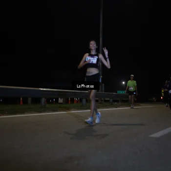 Runner Photo 7336733