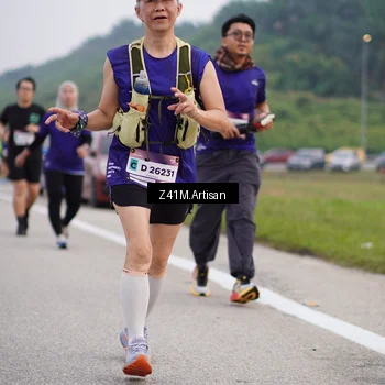 Runner Photo 7336753