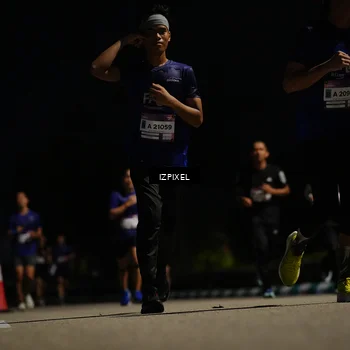 Runner Photo 7336772